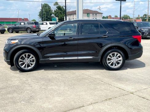 Used 2024 Ford Explorer Limited image 6