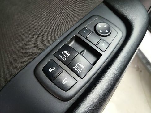 Used 2022 Dodge Challenger R/T RWD image 22