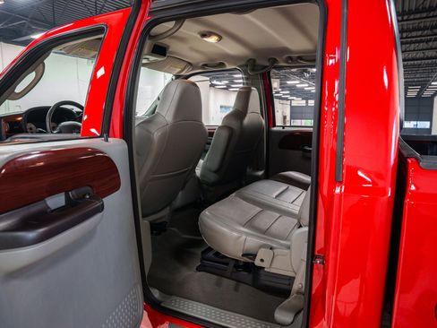 Used 2006 Ford F250 XL AWD/4WD image 34
