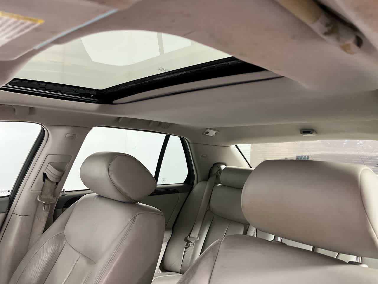 Used 2007 Cadillac DTS Luxury II FWD image 23