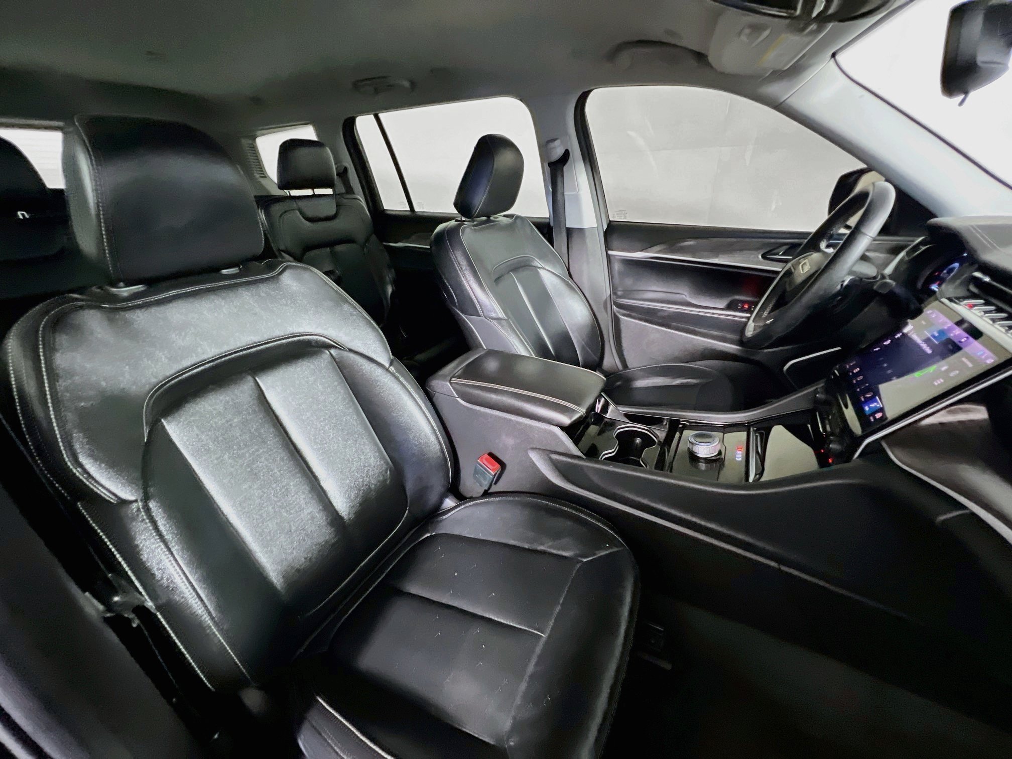 Used 2022 Jeep Grand Cherokee L Limited RWD image 30