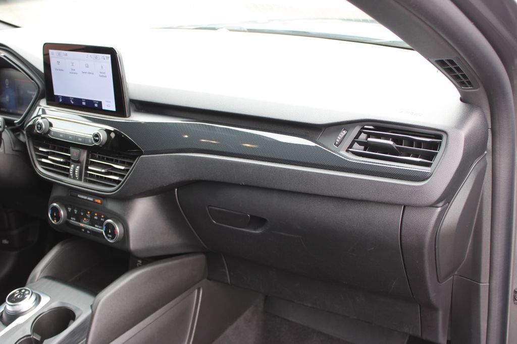 Used 2025 Ford Escape ST-Line FWD image 29