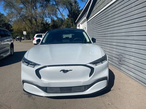 Used 2023 Ford Mustang Mach-E Premium image 11