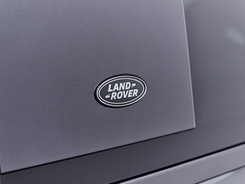 Used 2023 Land Rover Defender 110 X AWD/4WD image 25