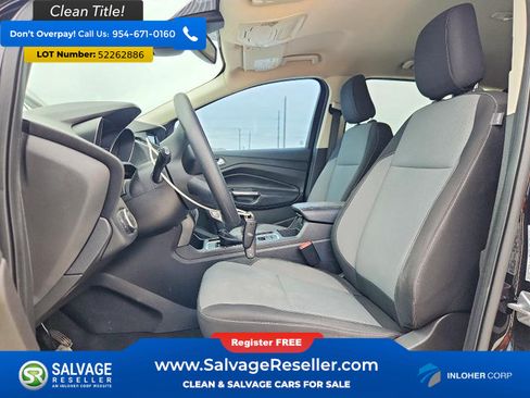 Used 2019 Ford Escape SE FWD image 9