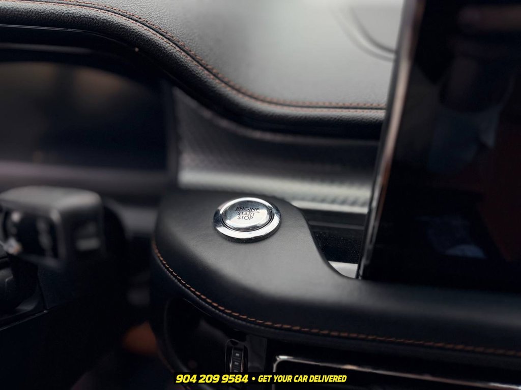 Used 2020 Lincoln Aviator Black Label w/ Dynamic Handling Package AWD/4WD image 28