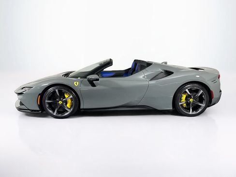 Used 2025 Ferrari SF90 Spider AWD/4WD image 7