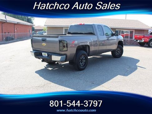 Used 2013 Chevrolet Silverado 1500 LT w/ Interior Plus Package AWD/4WD image 5