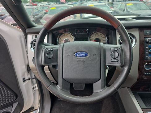 Used 2014 Ford Expedition King Ranch RWD image 14