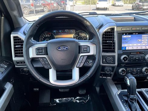 Used 2017 Ford F150 Lariat w/ Equipment Group 502A Luxury image 6