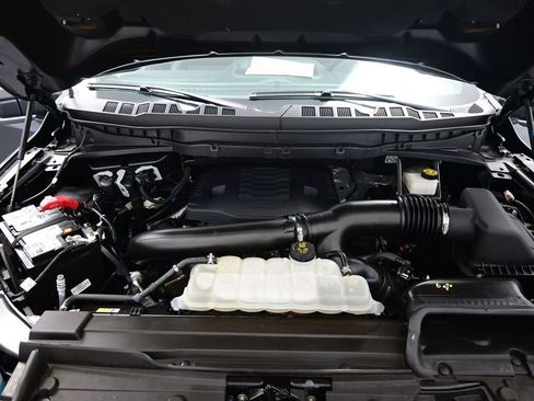 Used 2023 Ford F150 Lariat w/ Equipment Group 502A High image 30