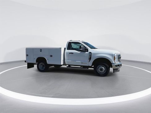 New 2025 Ford F350 XL w/ XL Chrome Package AWD/4WD image 9