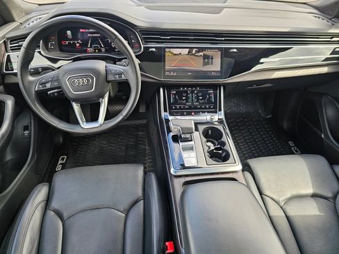 Used 2021 Audi Q8 Prestige AWD/4WD image 23