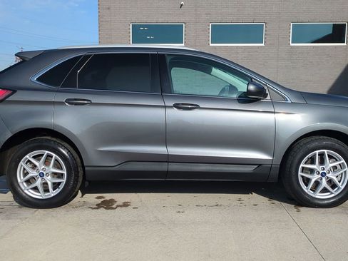 Certified 2022 Ford Edge SEL w/ Convenience Package image 8