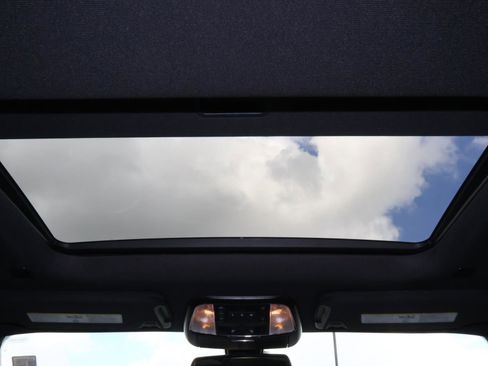 Used 2023 Dodge Charger Scat Pack image 12