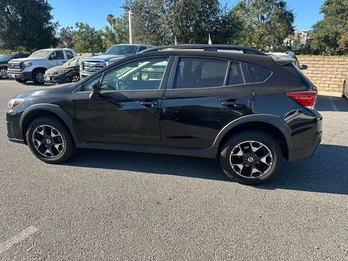 Used 2018 Subaru Crosstrek 2.0i Premium AWD/4WD image 2