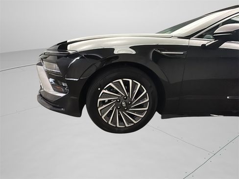 New 2026 Hyundai Sonata SEL image 3