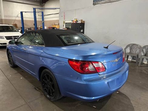 Used 2008 Chrysler Sebring Limited image 6