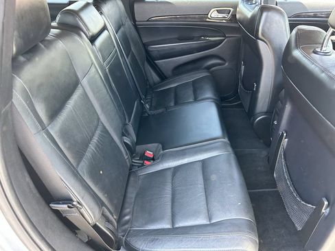 Used 2013 Jeep Grand Cherokee Laredo RWD image 14