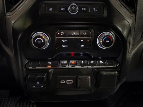 Used 2022 Chevrolet Silverado 2500 W/T w/ WT Convenience Package AWD/4WD image 27