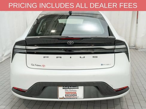 Certified 2026 Toyota Prius Plug-In Hybrid FWD image 4