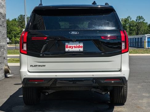New 2026 Ford Expedition Platinum w/ Stealth Performance Package AWD/4WD image 7