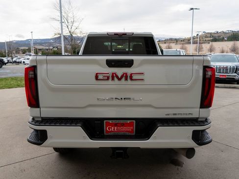 Used 2024 GMC Sierra 3500 Denali w/ Denali Reserve Package image 6