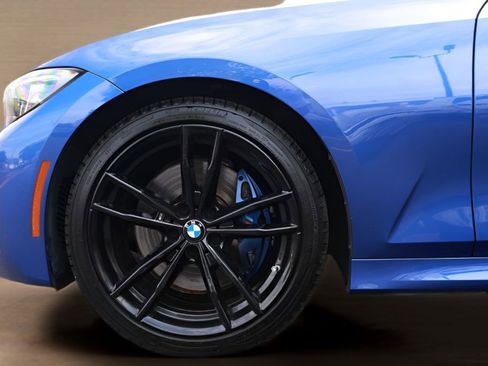 Used 2022 BMW M340i RWD image 13