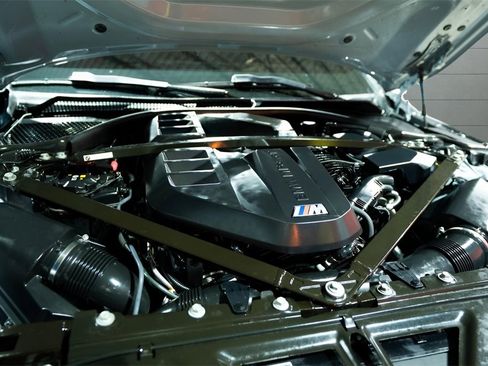 Used 2024 BMW M4 xDrive Competition image 34