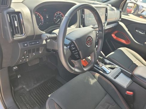 Used 2025 Nissan Frontier PRO-4X w/ Interior Protection Package AWD/4WD image 9