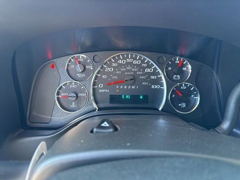 New 2025 Chevrolet Express 2500 w/ Driver Convenience Package image 18