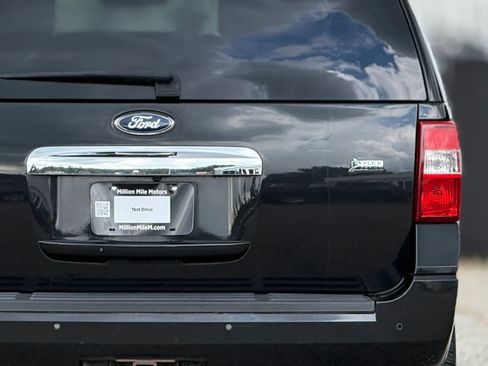 Used 2014 Ford Expedition Limited w/ Equipment Group 301A AWD/4WD image 14