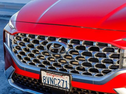 Used 2021 Hyundai Santa Fe SEL w/ Convenience Package image 6