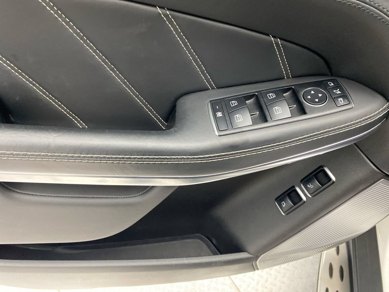 Used 2017 Mercedes-Benz GLS 63 AMG 4MATIC image 12