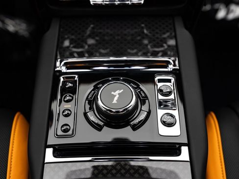 New 2027 Rolls-Royce Cullinan Black Badge AWD/4WD image 26