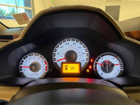 Used 2012 Honda Pilot Touring image 12