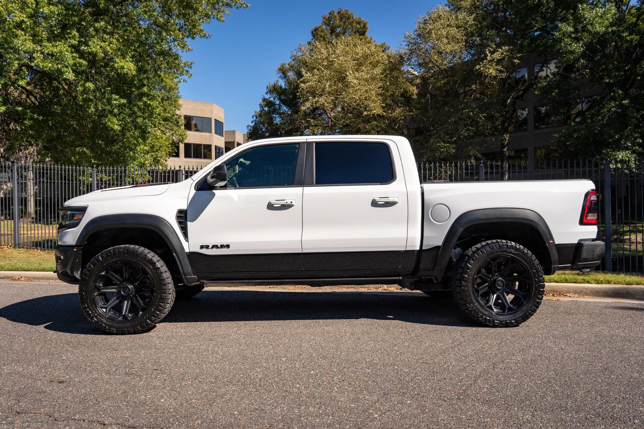 Used 2022 RAM 1500 TRX w/ TRX Level 2 Equipment Group AWD/4WD image 9