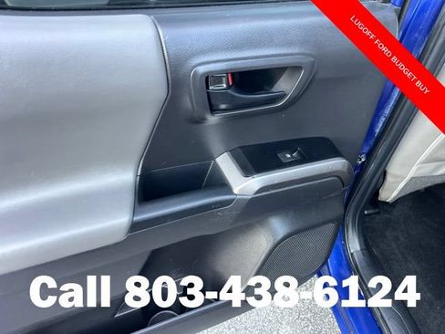 Used 2023 Toyota Tacoma SR5 AWD/4WD image 13