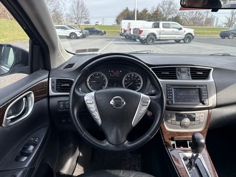 Used 2013 Nissan Sentra SL w/ Leather Pkg image 19