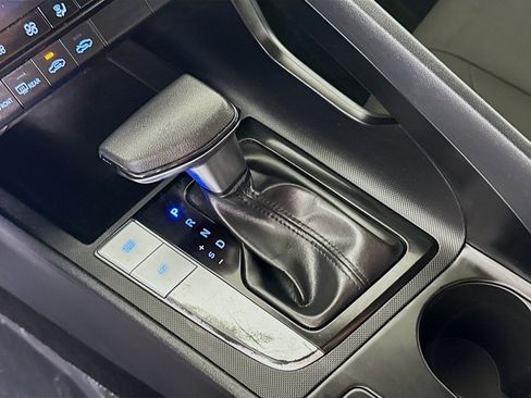 Used 2021 Hyundai Elantra SEL image 20