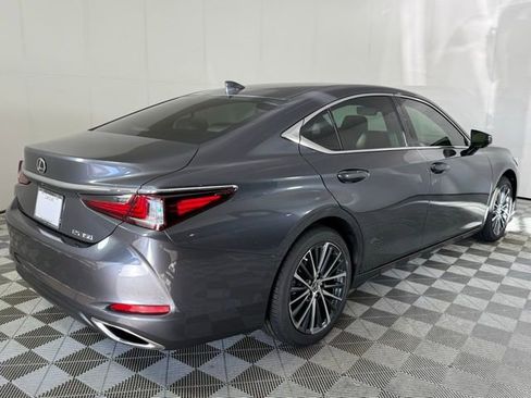 New 2025 Lexus ES 350 w/ Premium Package image 11