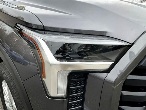 Used 2022 Toyota Tundra SR5 image 34