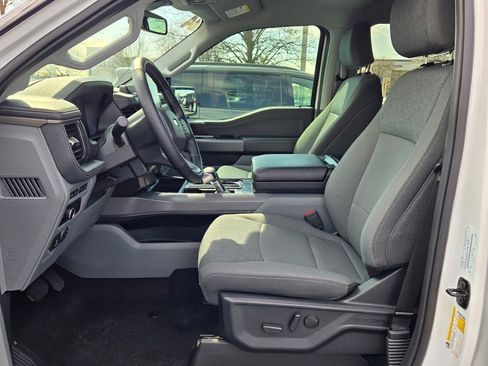 Used 2024 Ford F150 Lightning Flash image 21