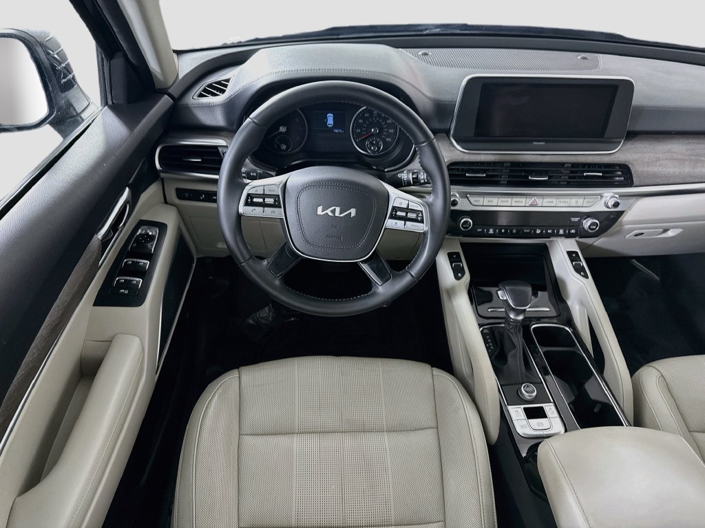 Used 2022 Kia Telluride EX FWD image 4