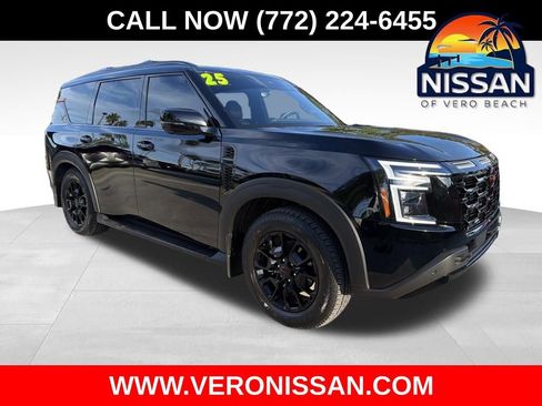 Used 2025 Nissan Armada PRO-4X w/ Pro-4X Premium Package image 1