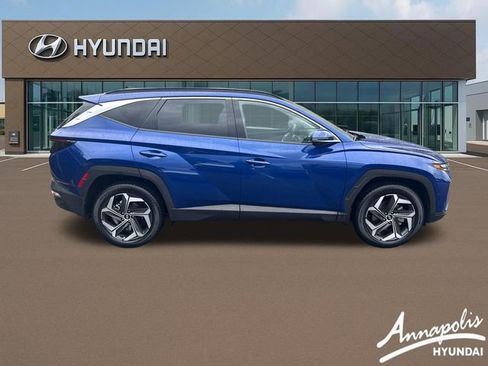 Certified 2022 Hyundai Tucson Limited AWD/4WD image 12