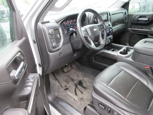 Certified 2019 Chevrolet Silverado 1500 LTZ w/ LTZ Texas Edition AWD/4WD image 15