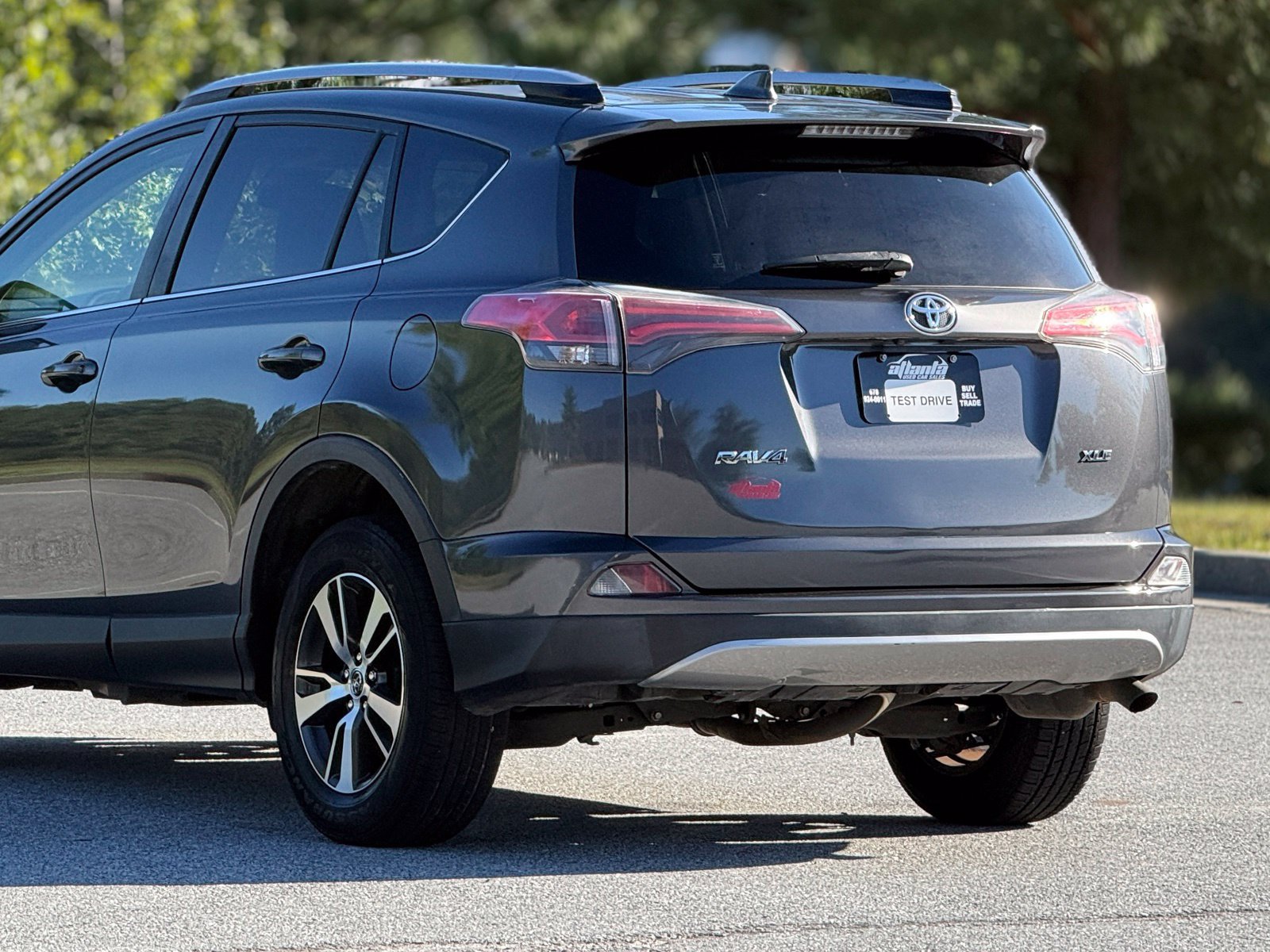 Used 2017 Toyota RAV4 XLE FWD image 48
