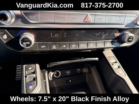 Used 2021 Kia Telluride SX w/ SX Prestige Package image 22