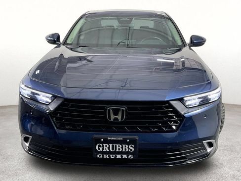 Used 2024 Honda Accord Touring image 4